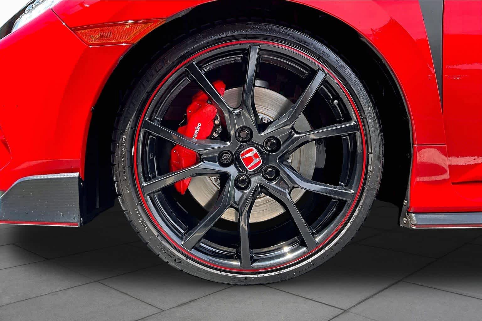 Used 2020 Honda Civic Type R image 10