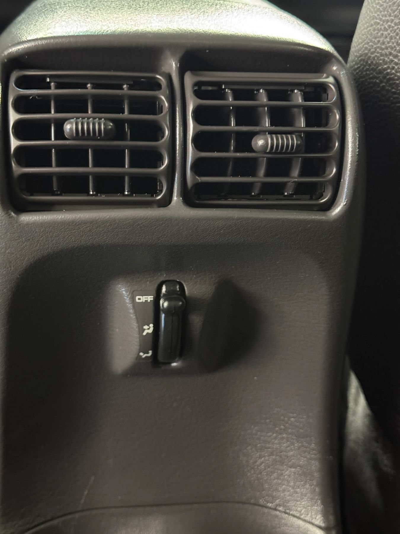 Used 2000 Dodge Durango 4WD image 40