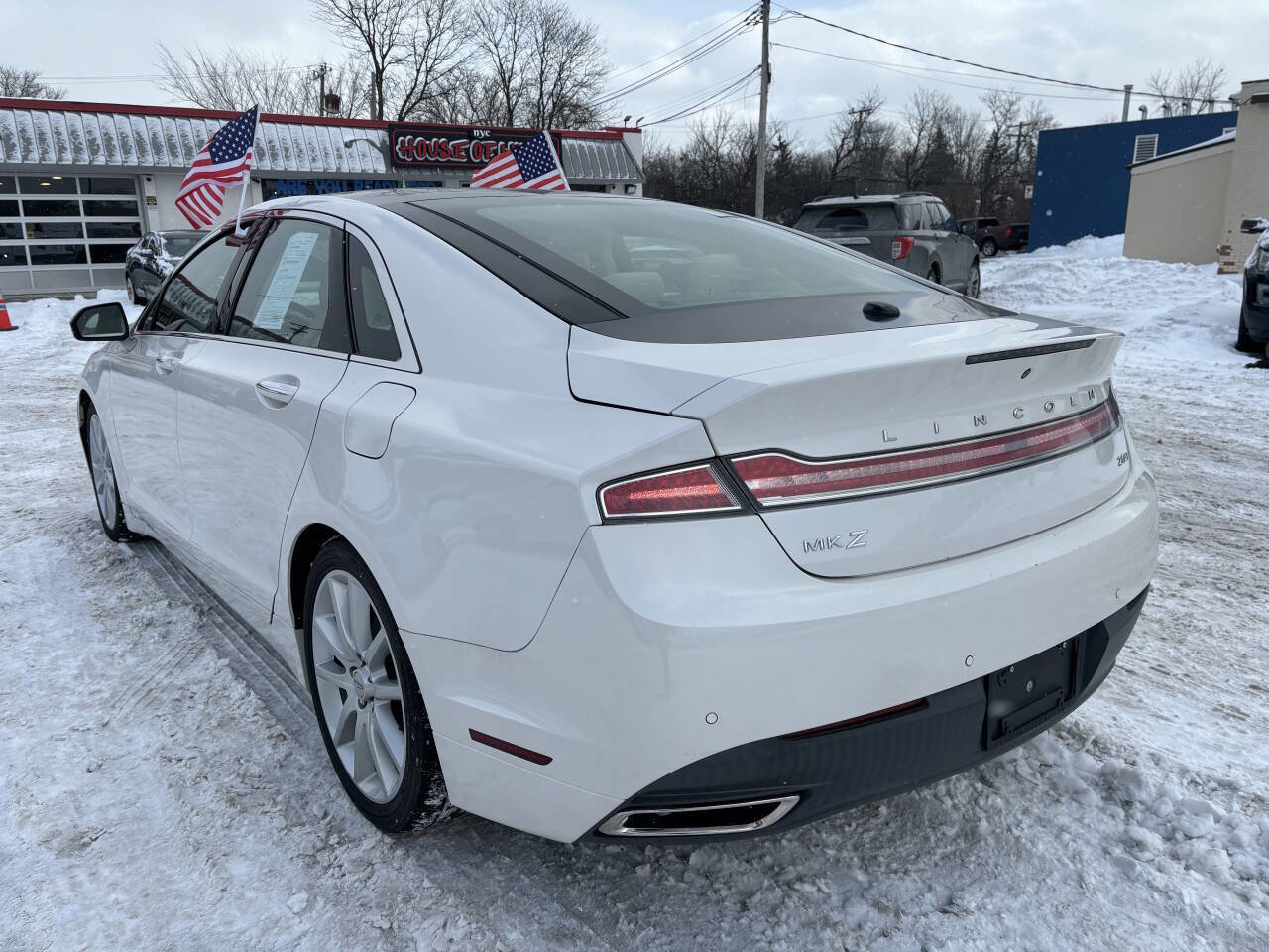 Used 2015 Lincoln MKZ Hybrid w/ Equipment Group 202A Reserve image 3