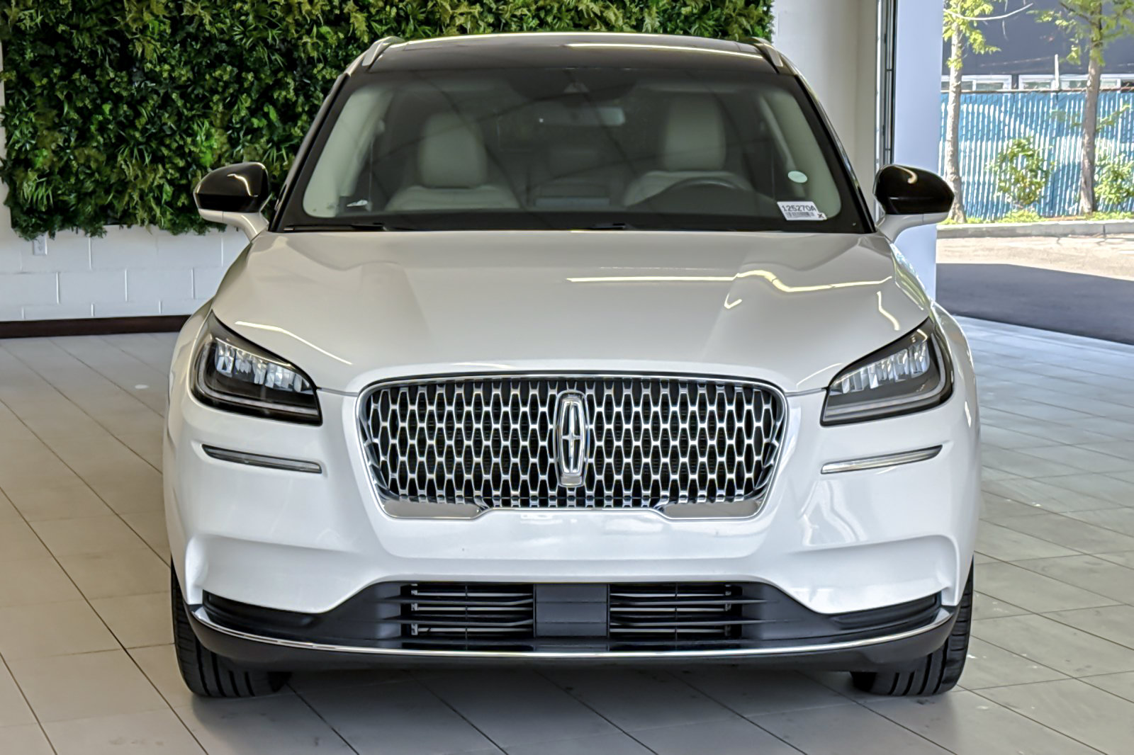 Certified 2022 Lincoln Corsair AWD w/ Premium Package image 9