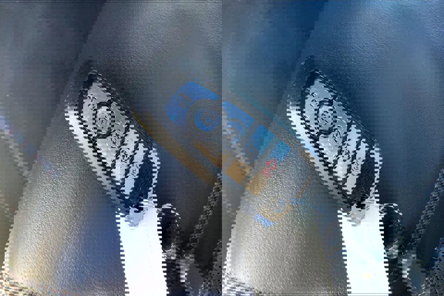 Used 2020 Ford Explorer Platinum w/ Premium Technology Package image 28