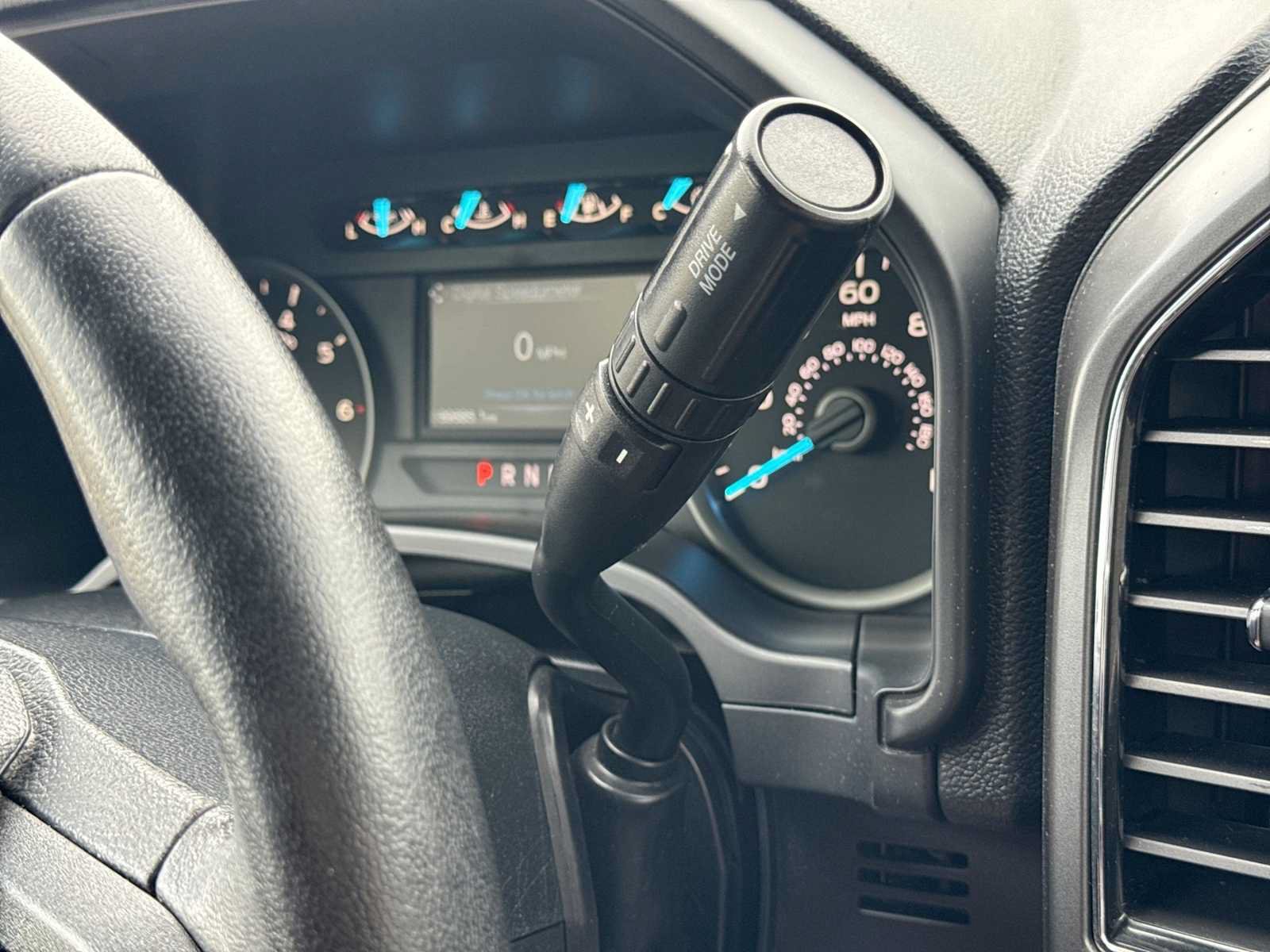 Used 2019 Ford F150 XLT w/ Equipment Group 302A Luxury AWD/4WD image 31