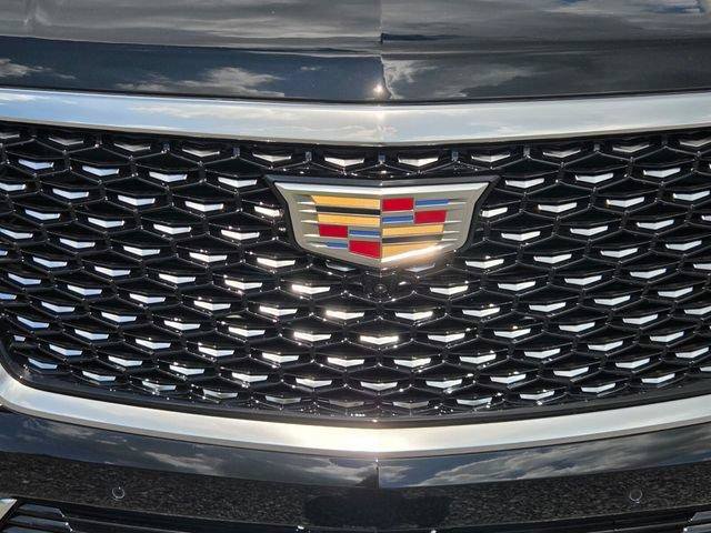 New 2026 Cadillac Escalade 4WD w/ LPO, Floor Liner Package image 9