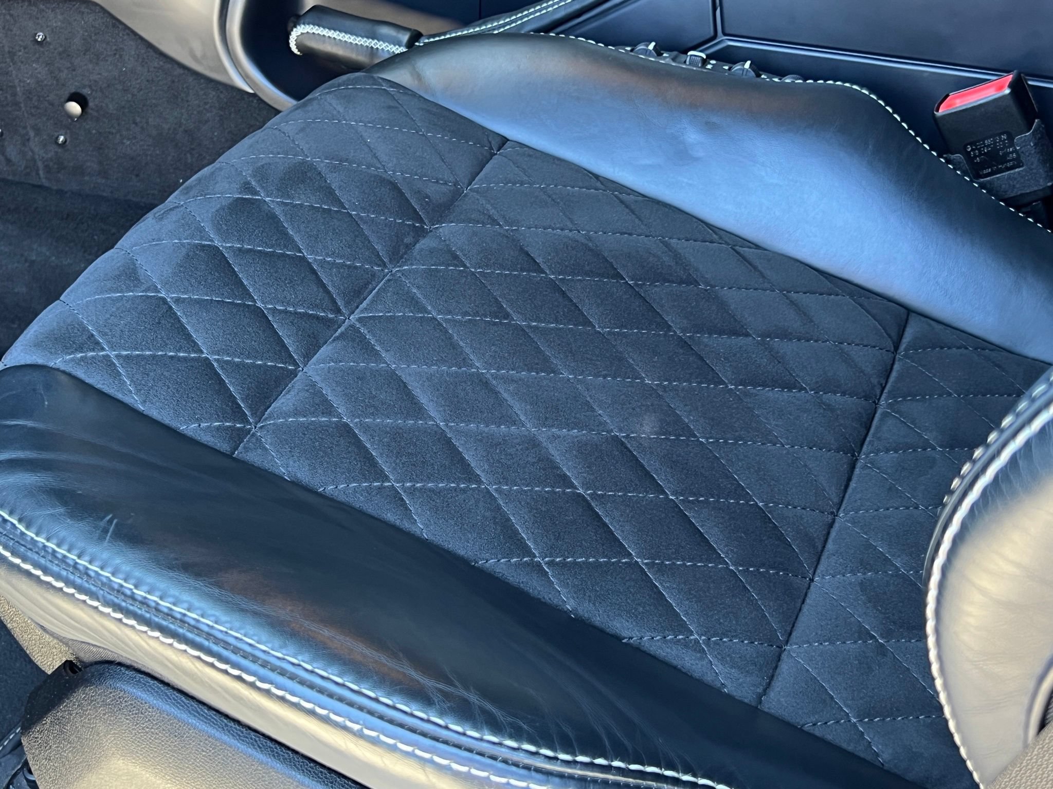 Used 2018 Mercedes-Benz G 550 Squared image 42