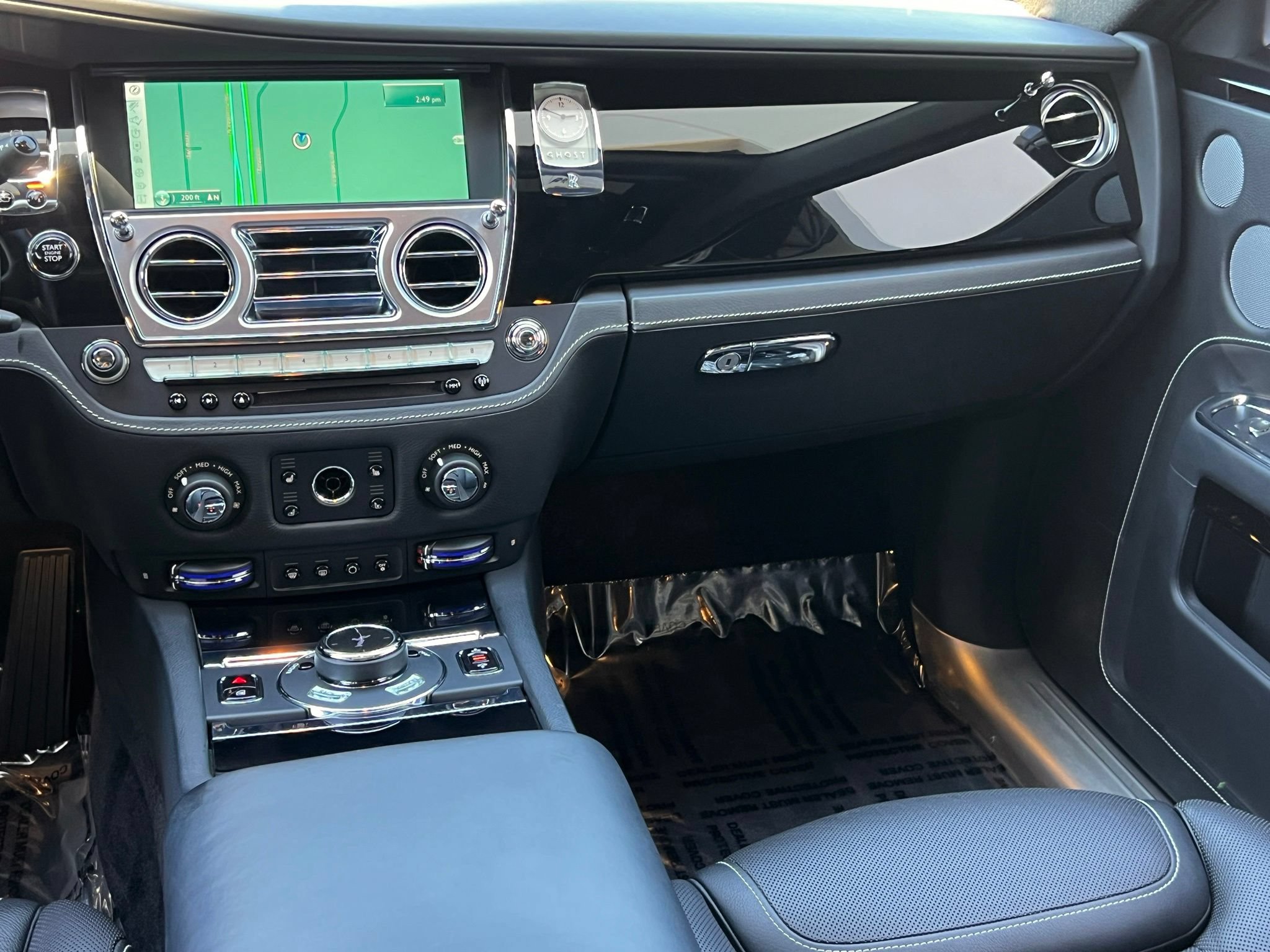 Used 2017 Rolls-Royce Ghost RWD image 26