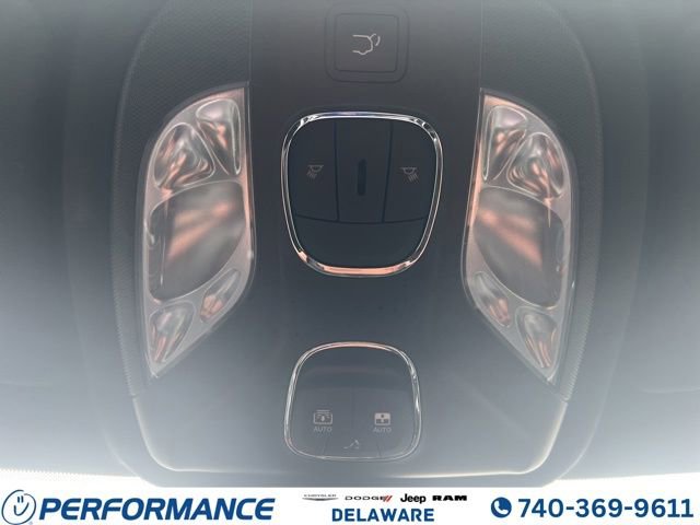 Used 2024 Jeep Compass Limited w/ High Altitude Package image 7