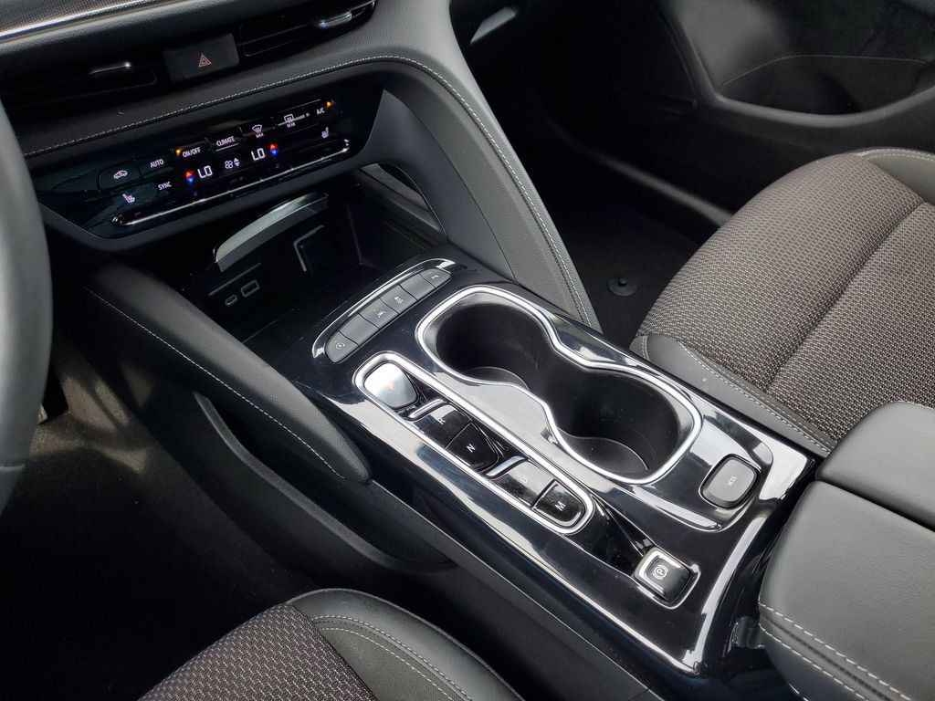 Used 2022 Buick Envision Preferred FWD image 29