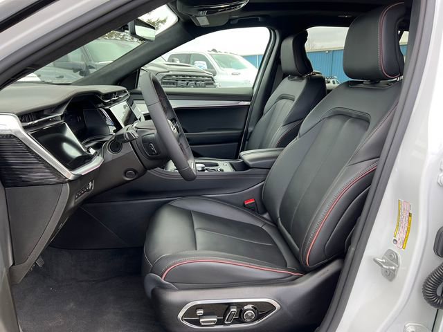 Used 2024 Jeep Wagoneer Launch Edition image 3