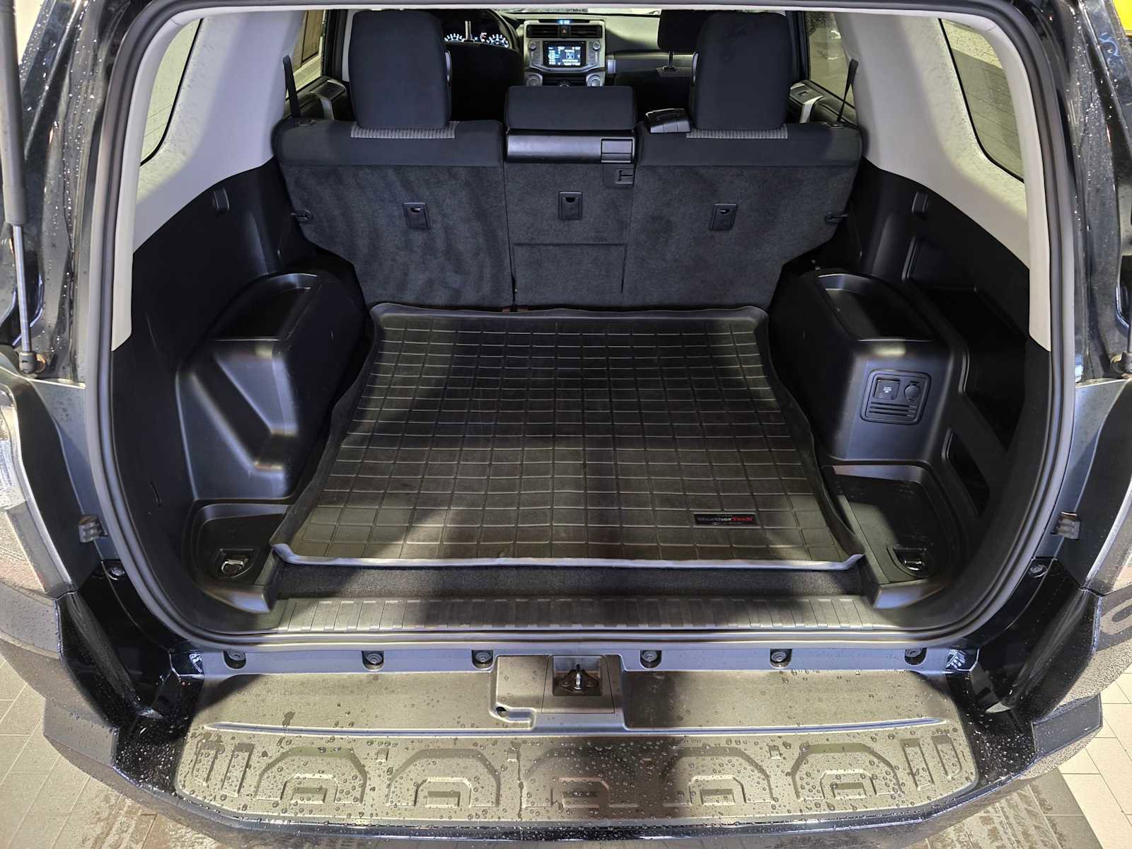 Used 2015 Toyota 4Runner SR5 image 14