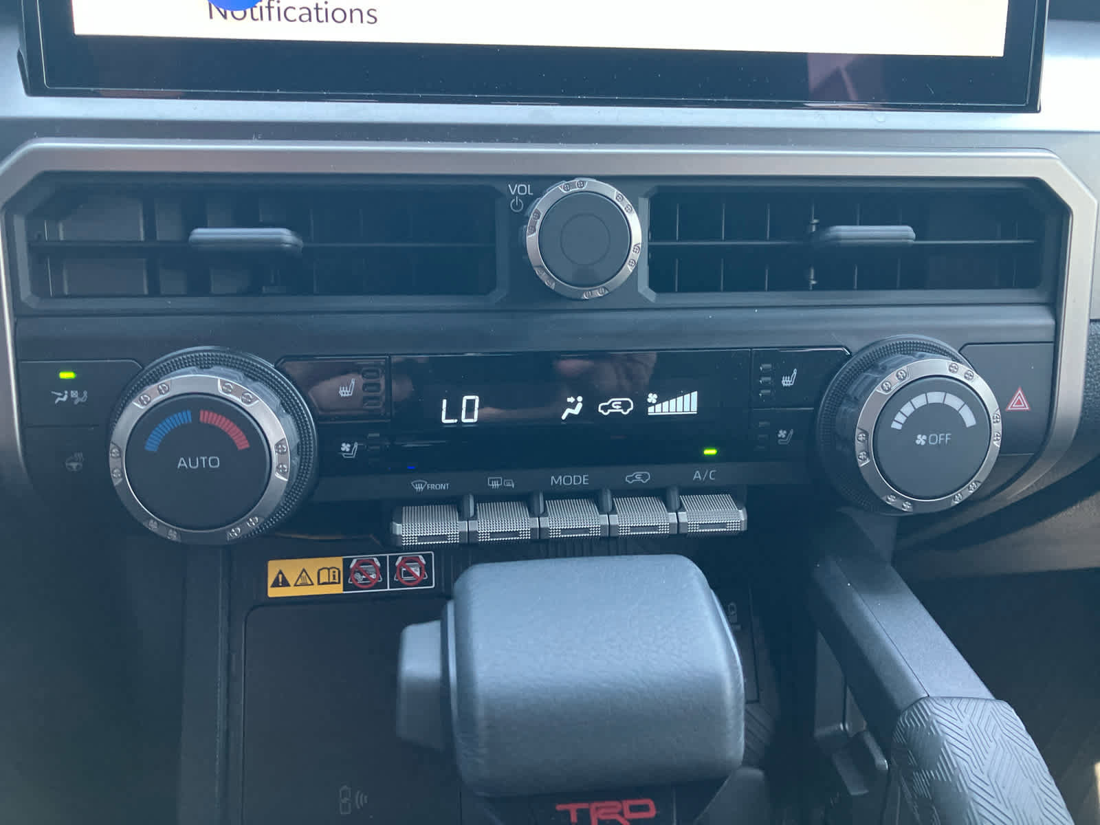Certified 2026 Toyota 4Runner TRD Off-Road Premium AWD/4WD image 27