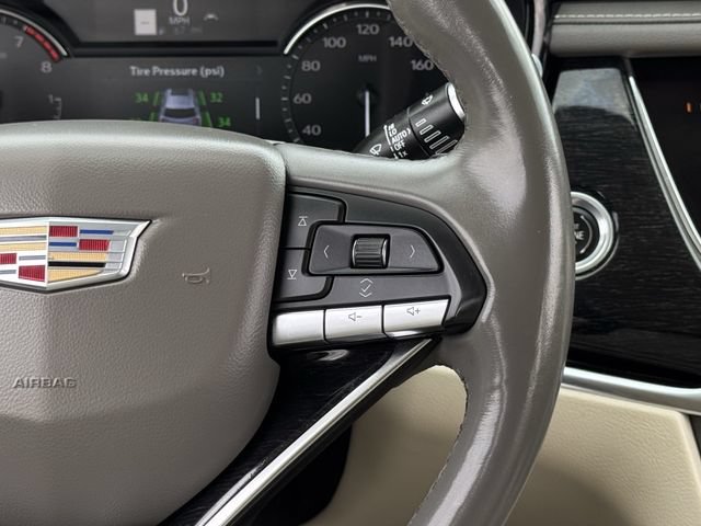 Used 2023 Cadillac XT6 Premium Luxury AWD/4WD image 15