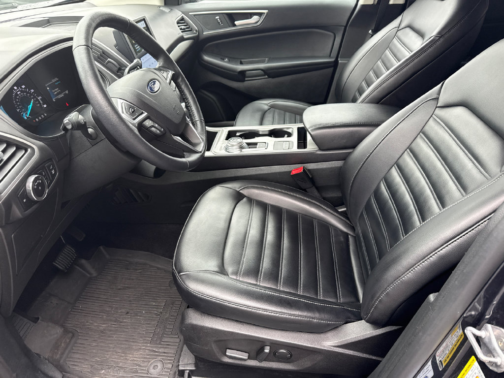Used 2024 Ford Edge SEL w/ Convenience Package AWD/4WD image 9