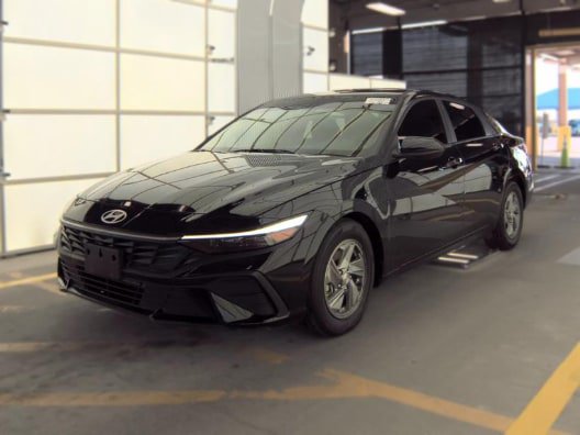 Used 2026 Hyundai Elantra SE
