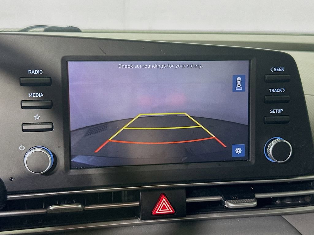 Used 2023 Hyundai Elantra SEL w/ Cargo Package image 10