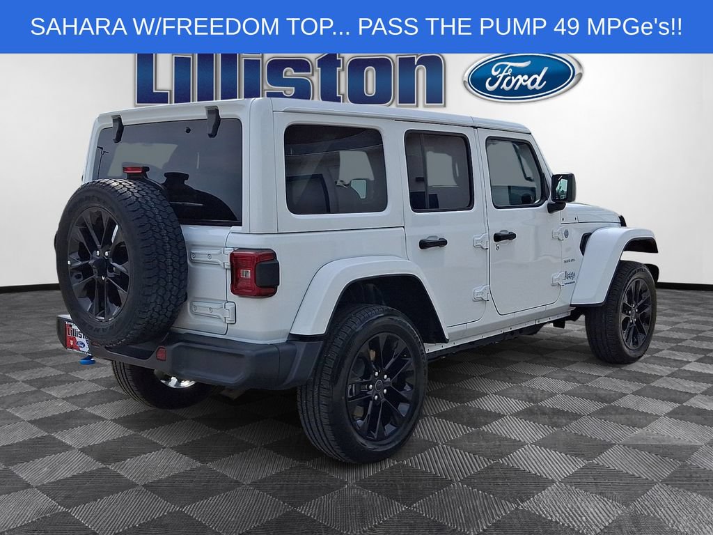 Used 2024 Jeep Wrangler Unlimited Sahara AWD/4WD image 4