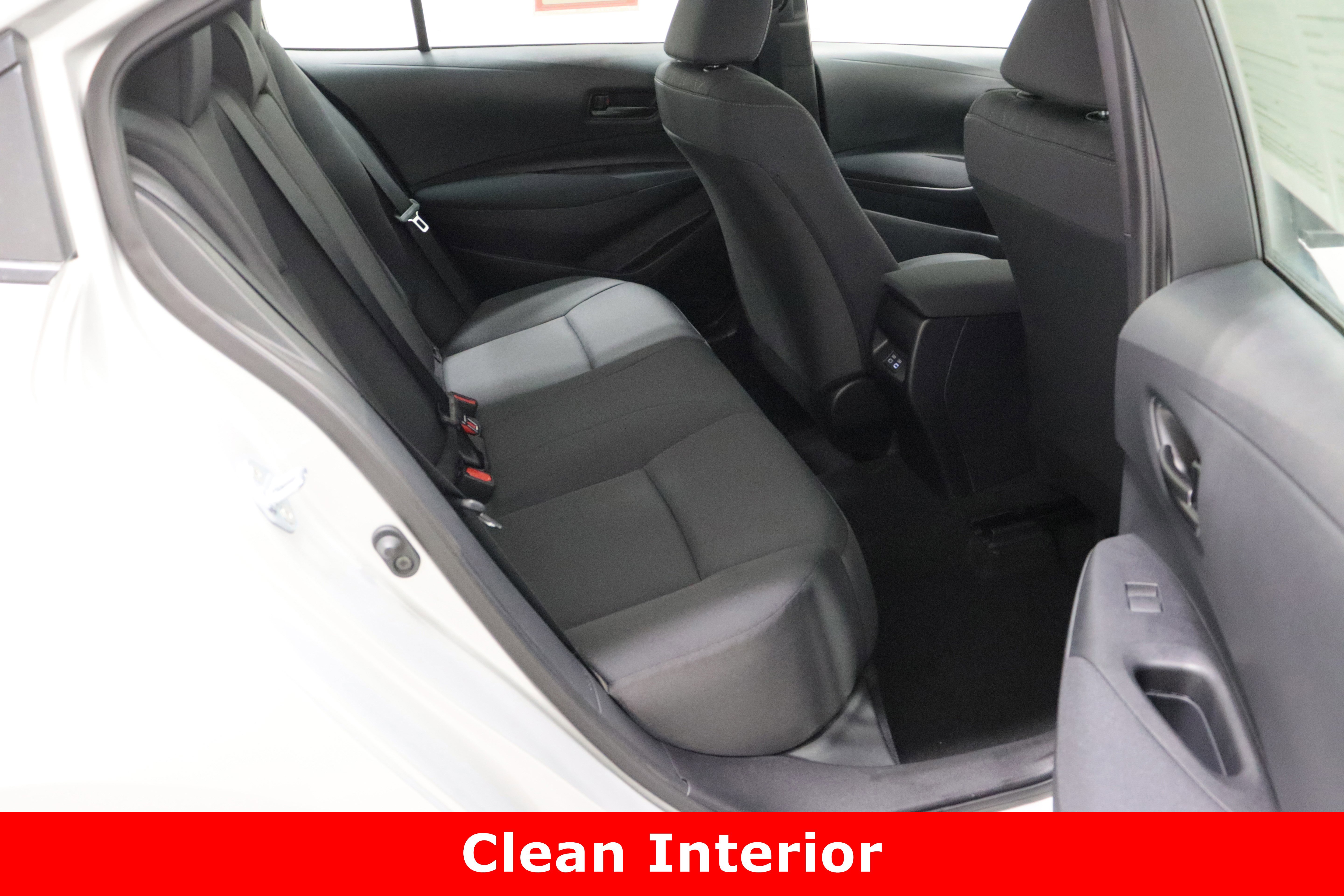 Used 2025 Toyota Corolla LE image 30