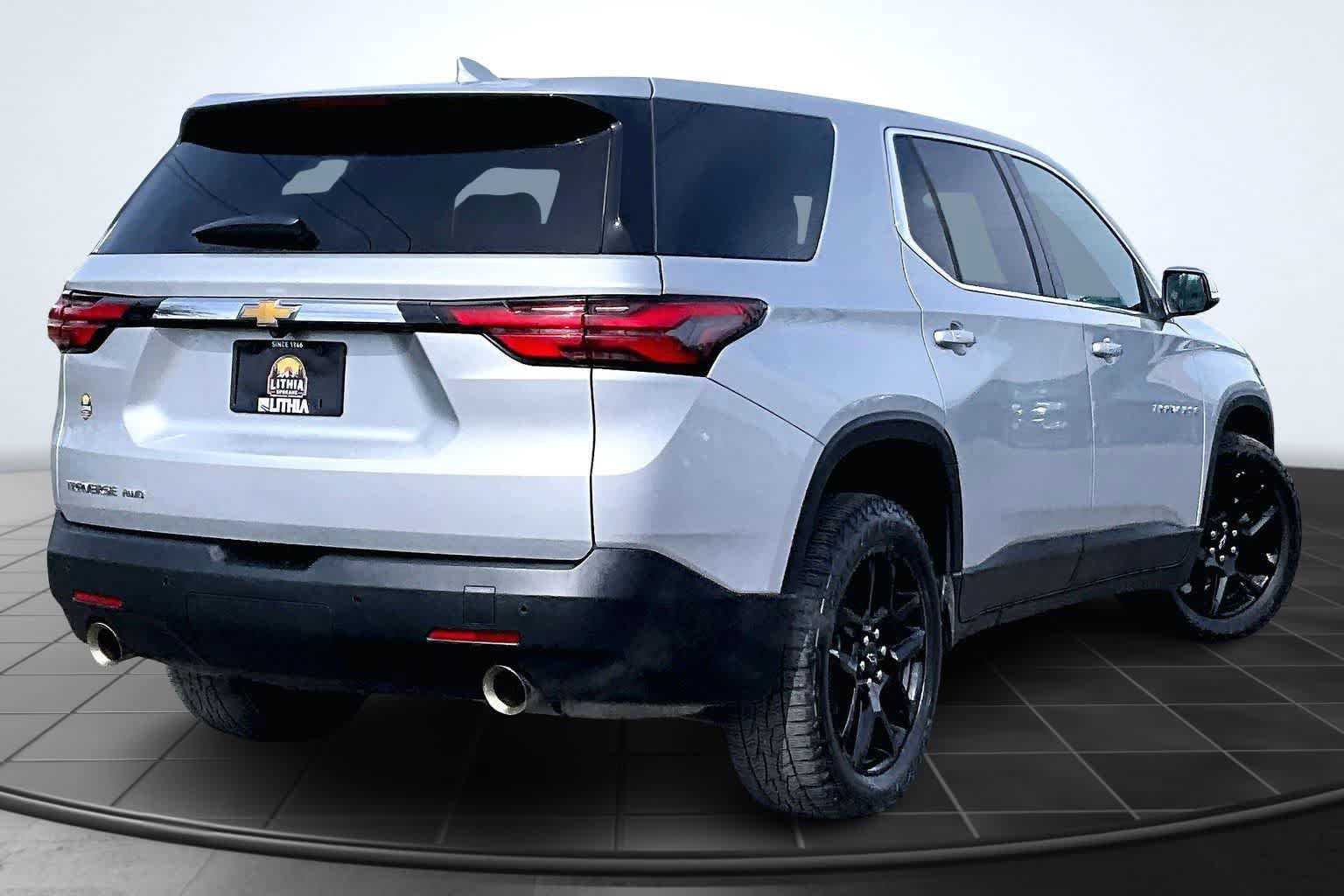 Used 2022 Chevrolet Traverse LS w/ Safety Package AWD/4WD image 23