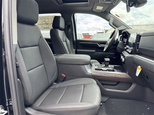 New 2025 GMC Sierra 1500 SLT w/ SLT Premium Package image 25