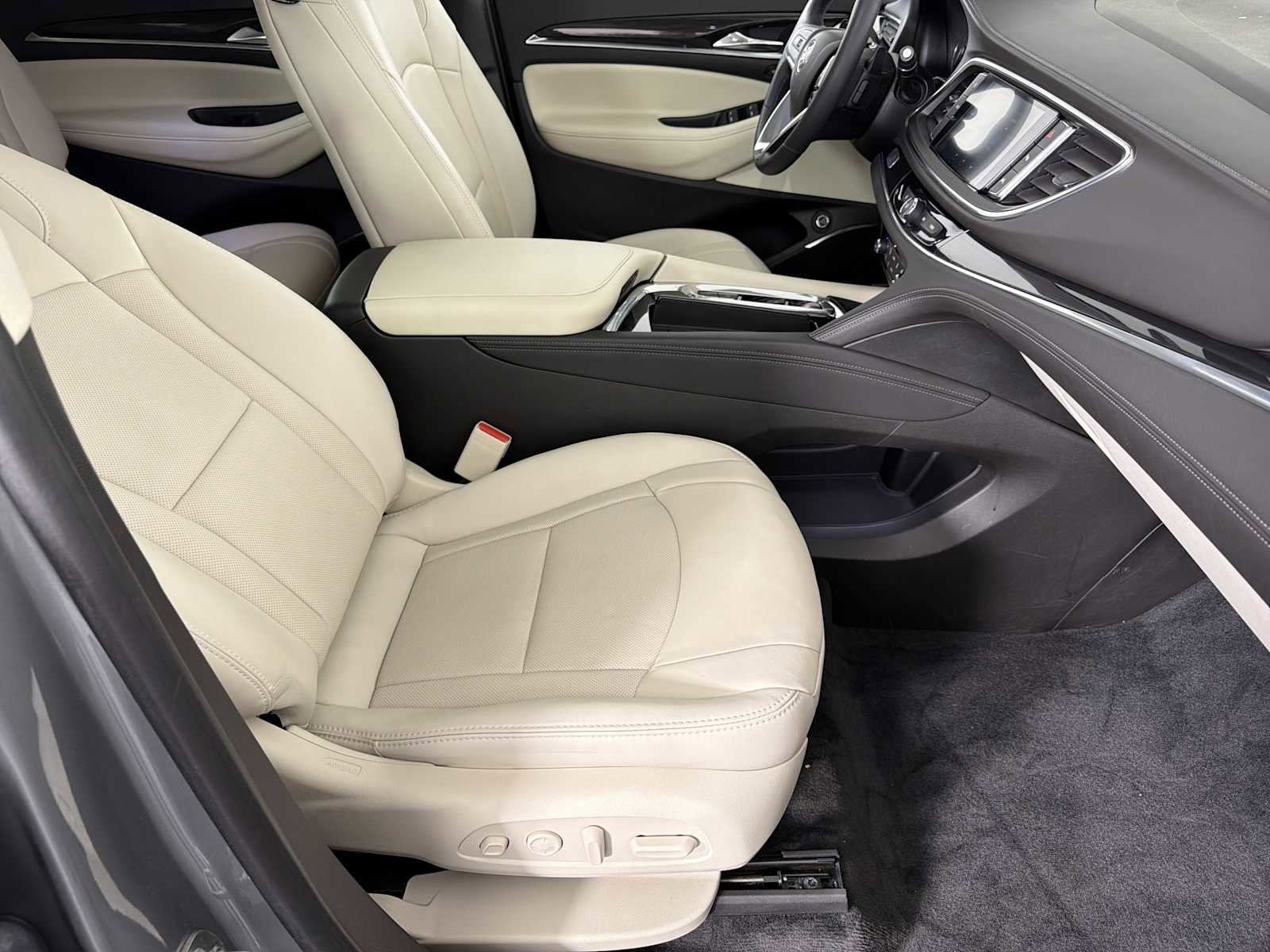 Certified 2023 Buick Enclave Premium w/ Experience Buick Package AWD/4WD image 11