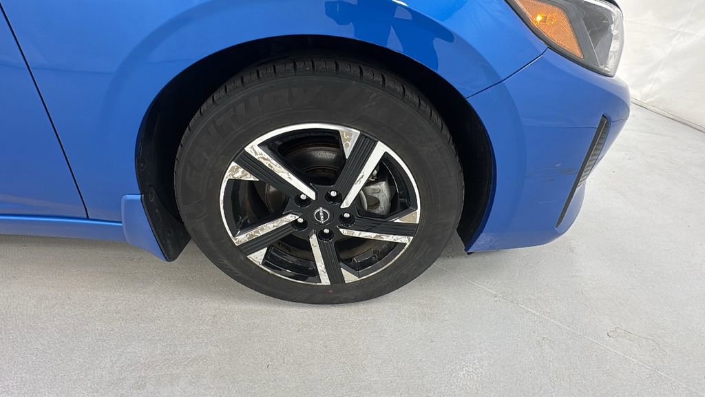 Used 2024 Nissan Sentra SV w/ All-Weather Package FWD image 9
