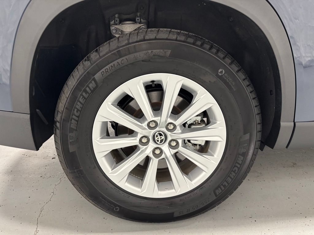 Used 2025 Toyota Grand Highlander AWD image 70