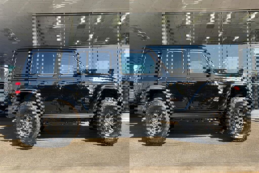 New 2024 Jeep Wrangler Unlimited Rubicon 392 image 3