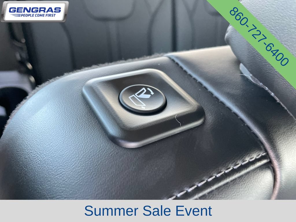 Used 2023 Kia Sorento SX AWD/4WD image 23