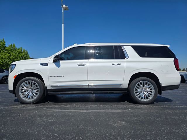 Used 2023 GMC Yukon XL SLT w/ SLT Premium Package AWD/4WD image 8