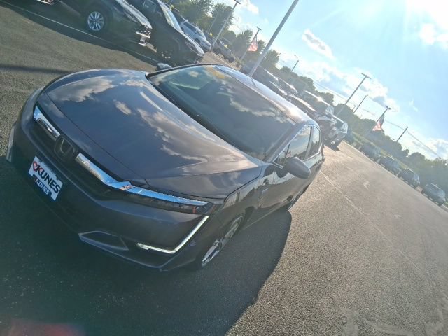 Used 2018 Honda Clarity Touring image 5