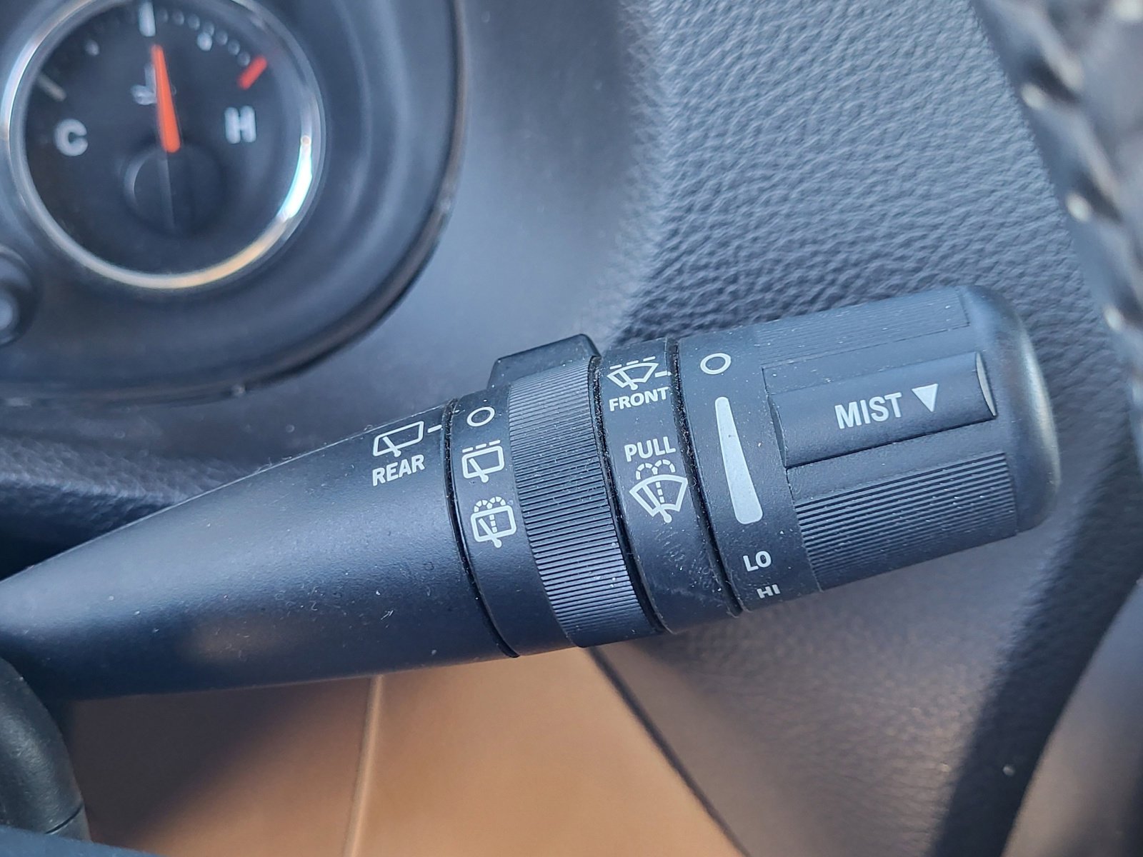 Used 2024 Jeep Wrangler Unlimited Rubicon 4xe image 33