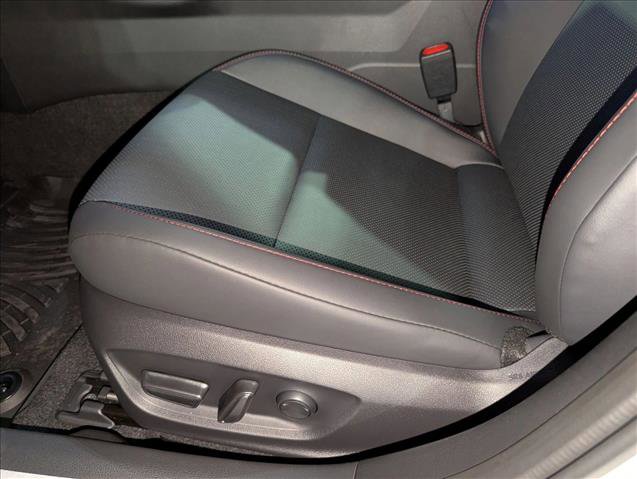 New 2026 Toyota Prius XSE Premium image 4