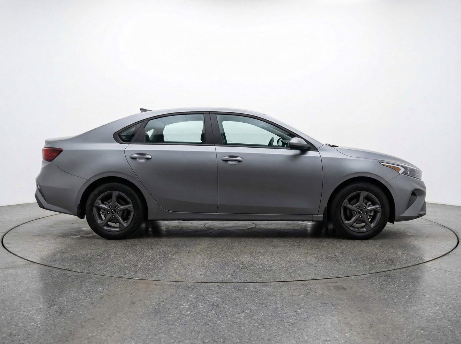 Used 2025 Kia K4 FWD image 11