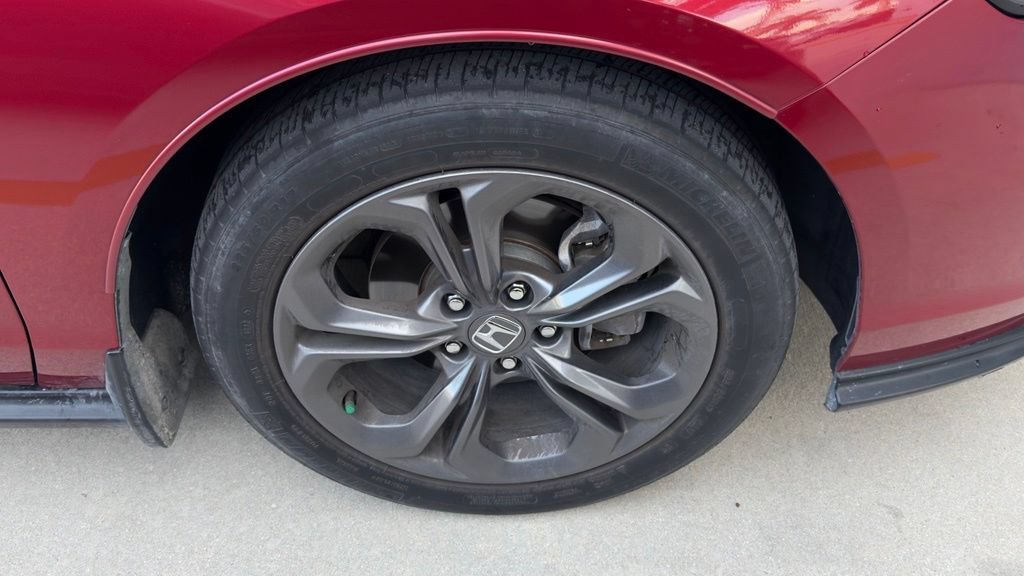 Certified 2023 Honda Accord EX image 12