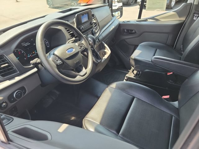 Certified 2025 Ford Transit 250 148 Medium Roof Extended AWD image 3