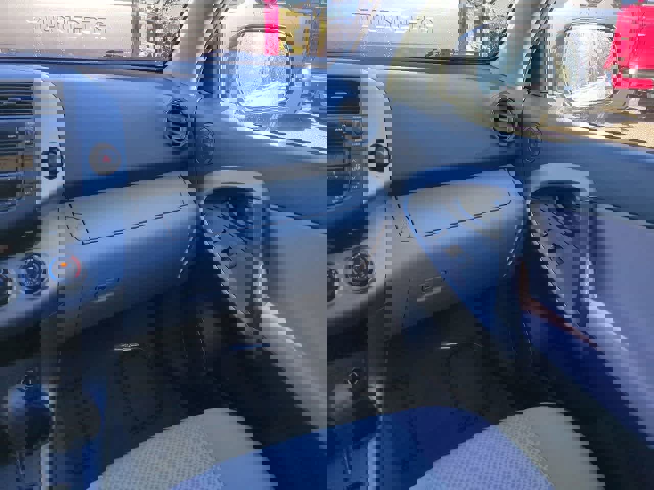 Used 2006 Toyota RAV4 4WD image 16