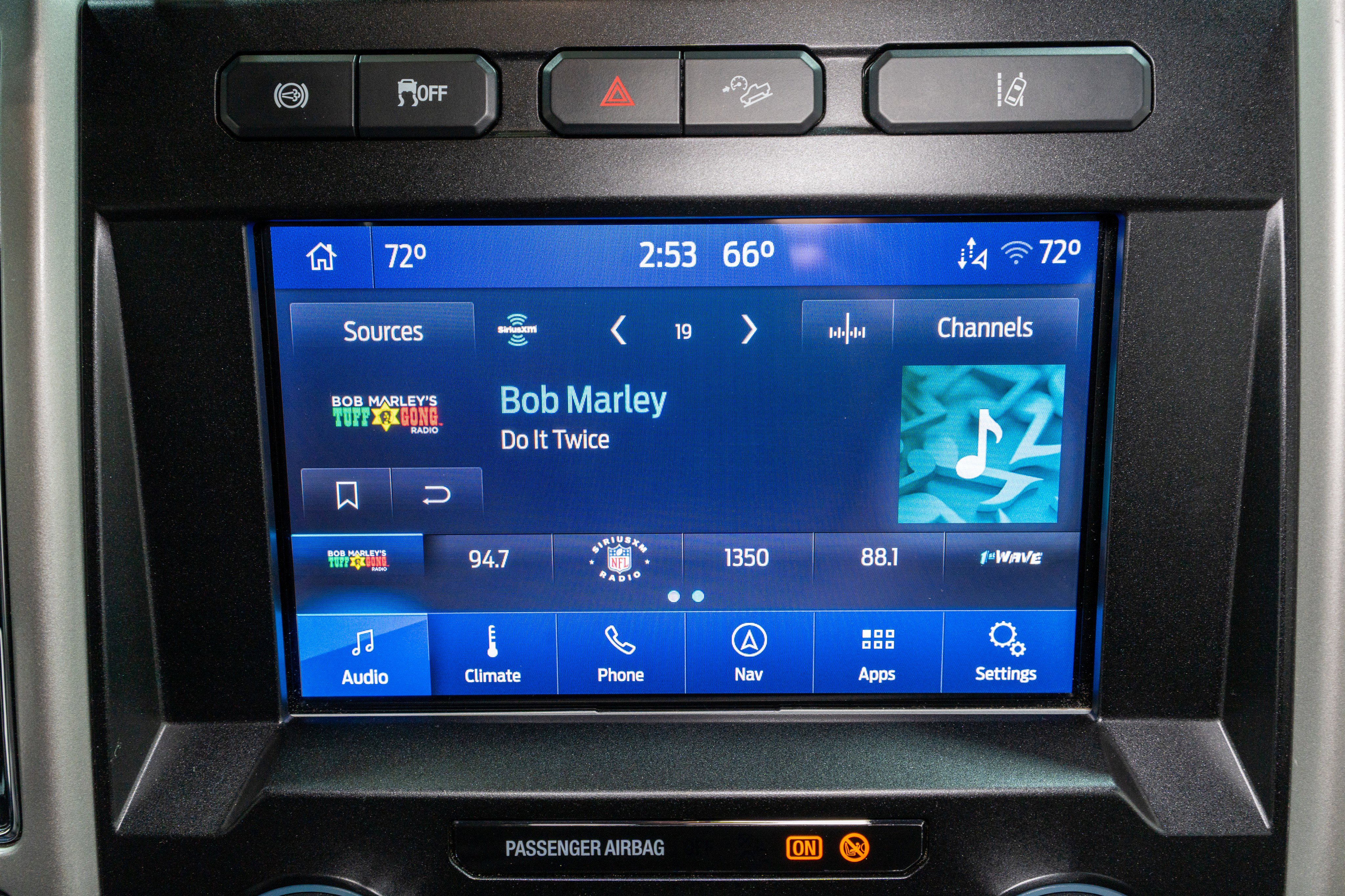 Used 2020 Ford F350 Lariat image 21