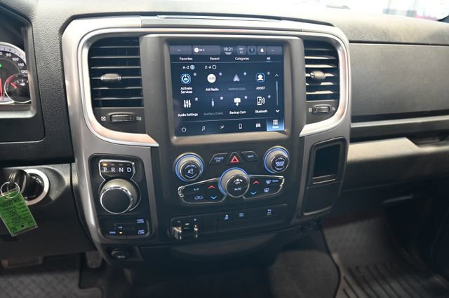 Used 2022 RAM 1500 Classic Warlock AWD/4WD image 15