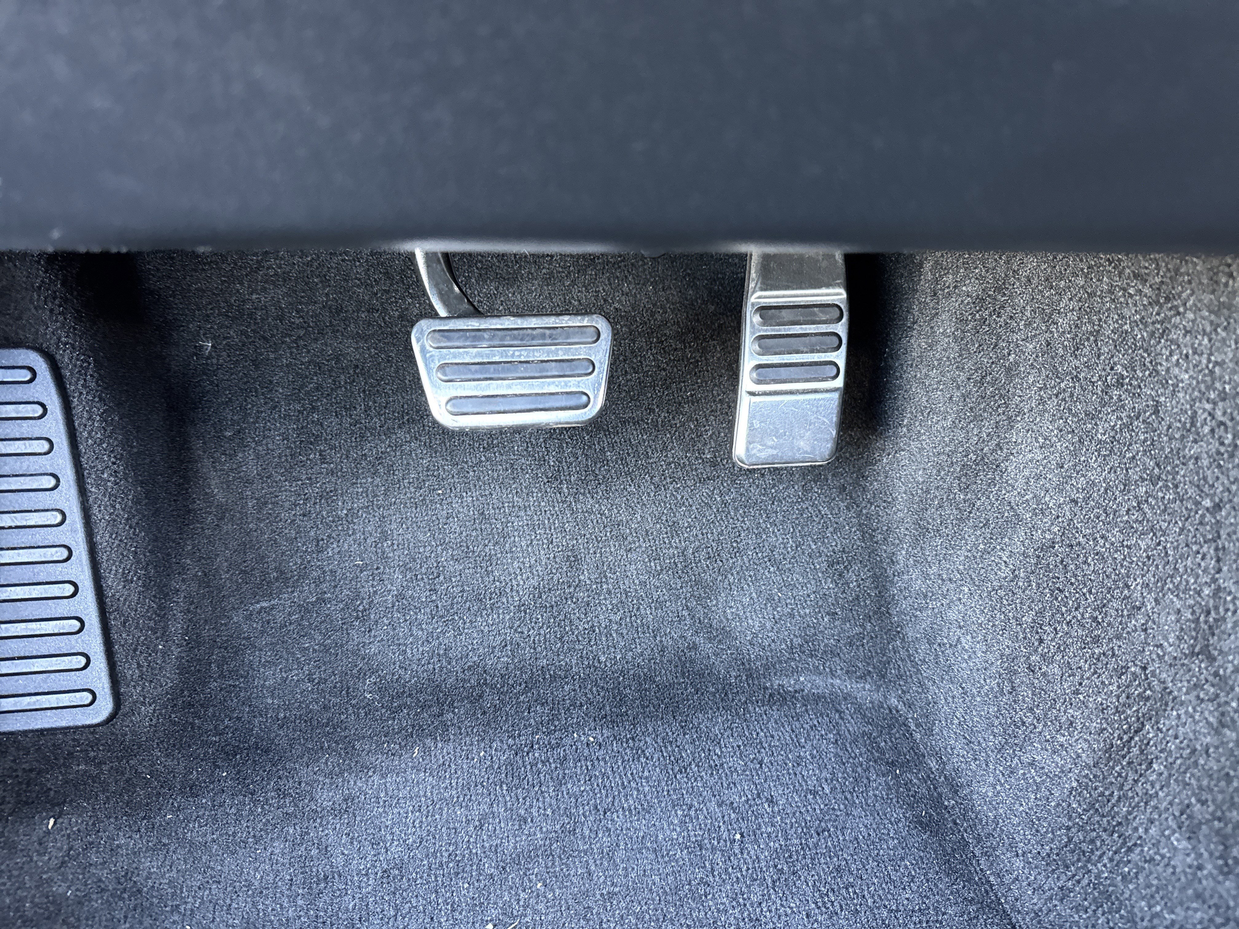 Used 2018 Ford Mustang Premium w/ Equipment Group 201A image 41