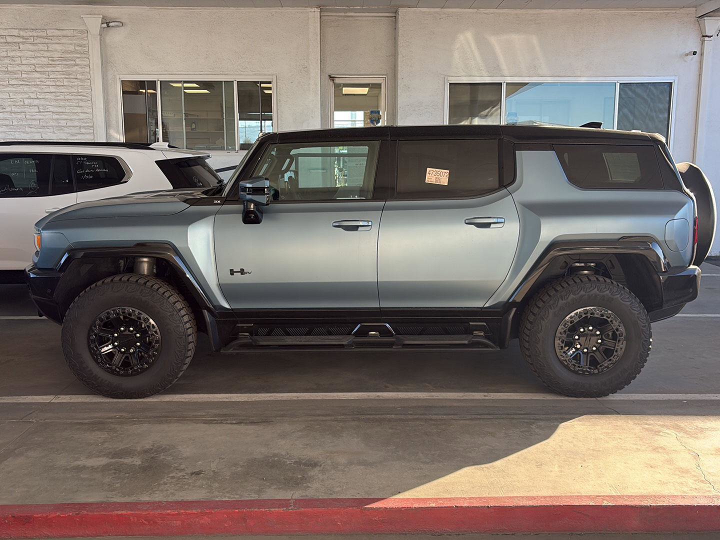 Used 2024 GMC Hummer EV 3X w/ Omega Edition AWD/4WD image 5