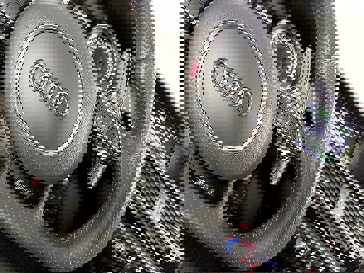 Used 2015 Audi RS 5 Coupe w/ Black Optic Plus Package AWD/4WD image 49