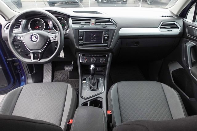 Used 2018 Volkswagen Tiguan S image 4