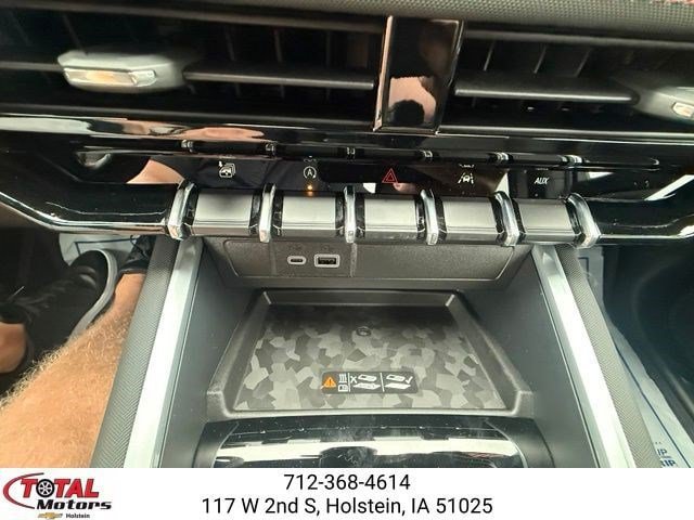 New 2026 Chevrolet Colorado Z71 w/ Technology Package AWD/4WD image 24