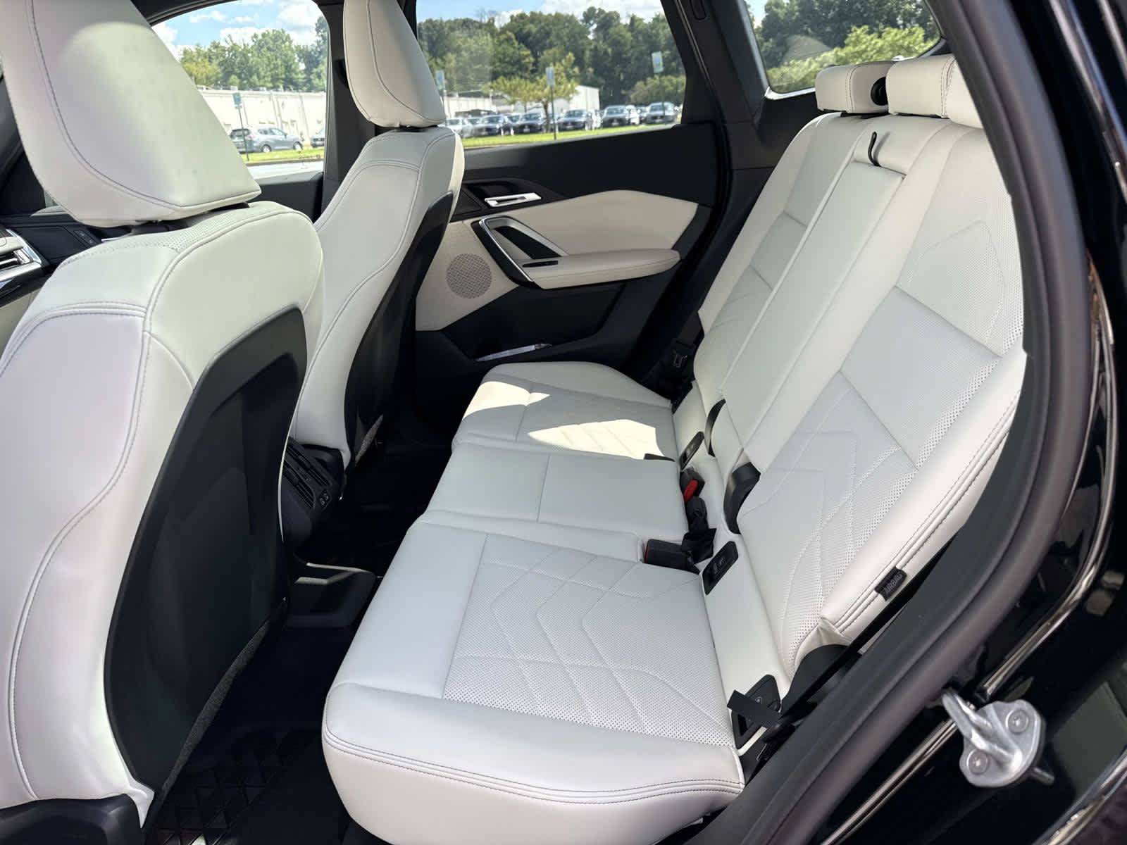New 2026 BMW X1 xDrive28i w/ Technology Package AWD/4WD image 15