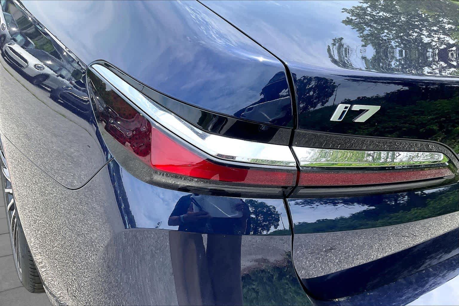 New 2026 BMW i7 eDrive50 w/ Executive Package RWD image 14