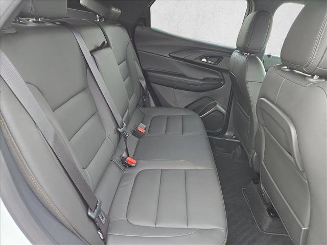 Used 2025 Chevrolet TrailBlazer ACTIV w/ Convenience Package image 18