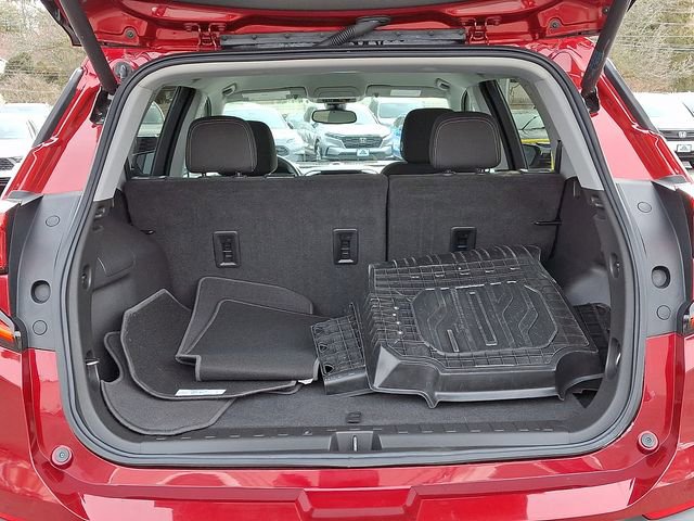 Used 2022 GMC Terrain SLE w/ Driver Convenience Package image 28