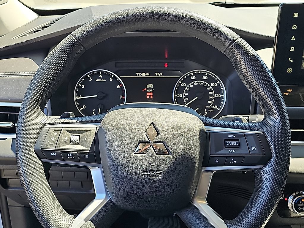 New 2026 Mitsubishi Outlander ES AWD/4WD image 14