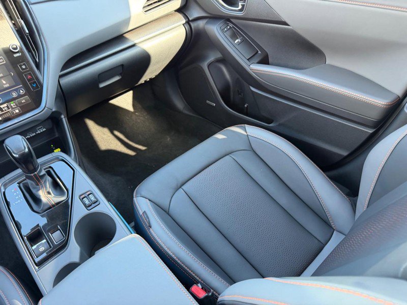 Used 2024 Subaru Crosstrek 2.5i Limited w/ Popular Package #3A image 17