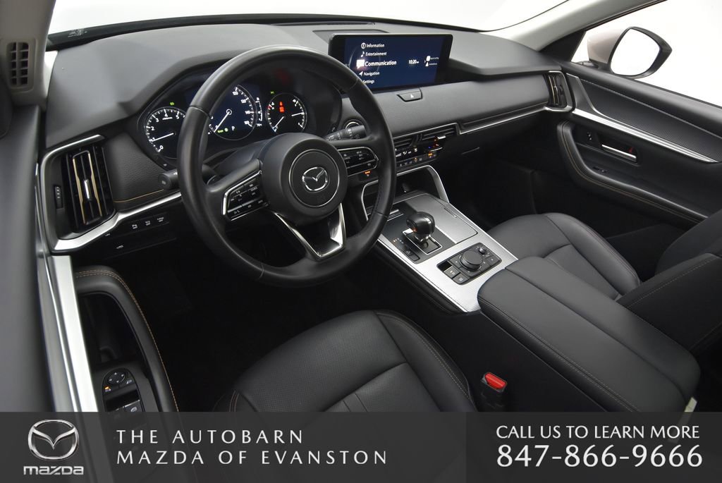 Certified 2025 MAZDA CX-90 3.3 Turbo w/ Preferred Package image 32