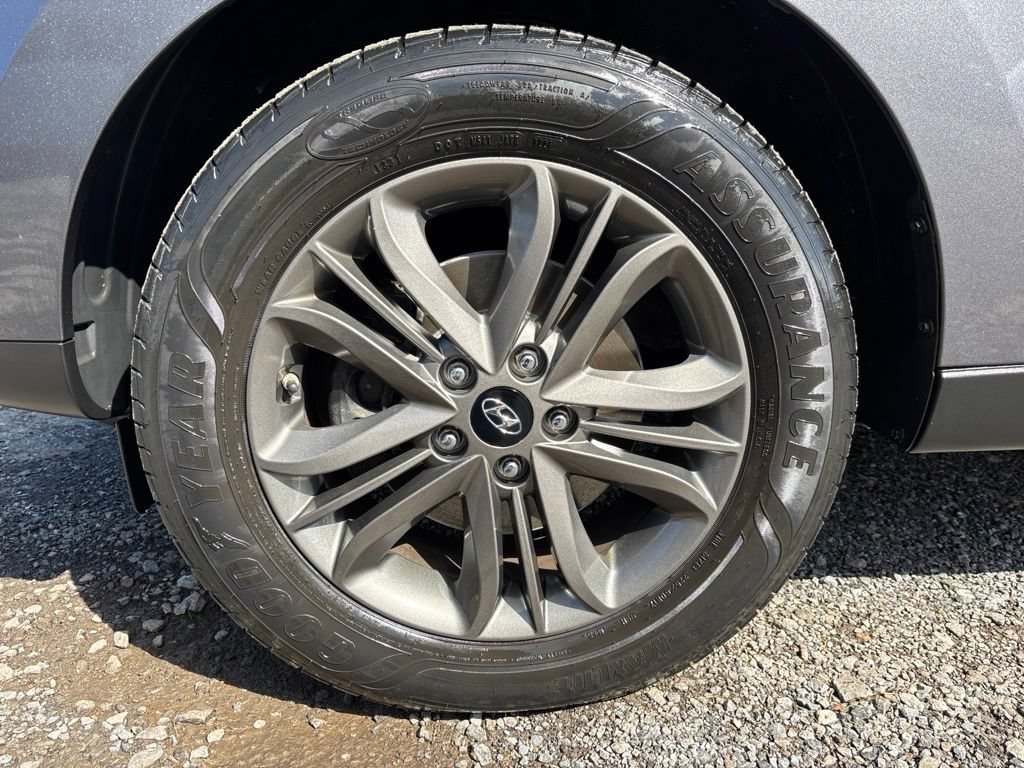 Used 2015 Hyundai Tucson SE AWD/4WD image 10